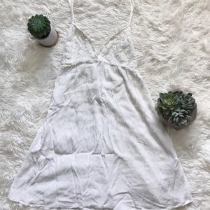 ✨White Lace Dress✨